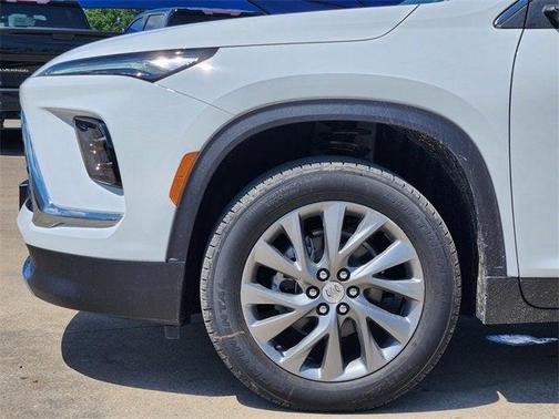 2025 Buick Enclave Preferred FWD