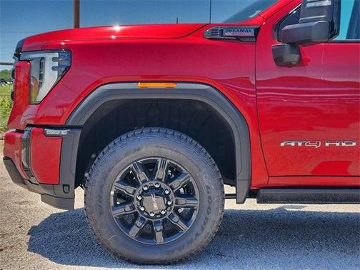 2025 GMC Sierra 2500 AT4