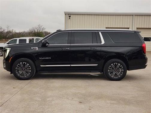 2025 GMC Yukon XL 4WD Elevation