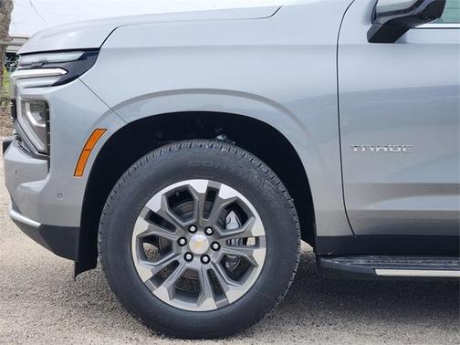 2025 Chevrolet Tahoe LS