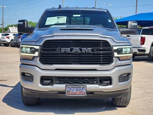 Billet Silver Metallic Clearcoat 2024 RAM 2500 Laramie Crew Cab 4x4 6'4' Box