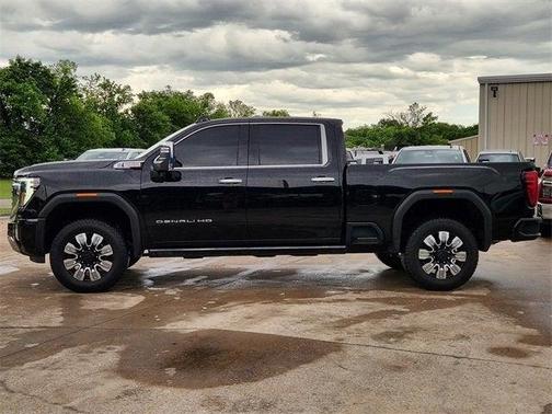 2024 GMC Sierra 2500 Denali