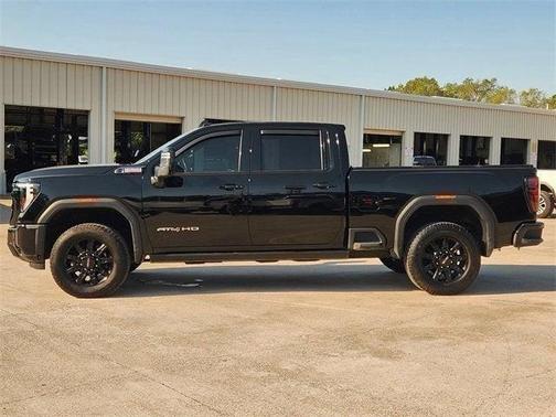 2024 GMC Sierra 2500 AT4