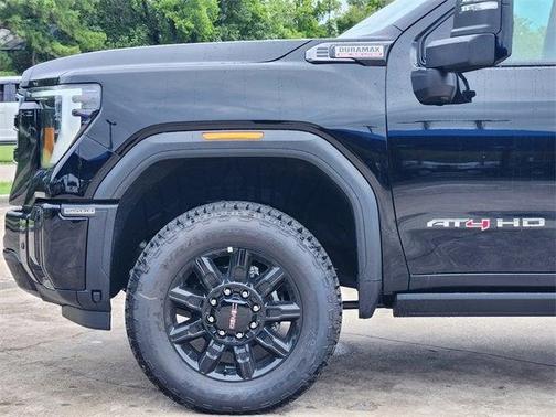 2025 GMC Sierra 2500 AT4
