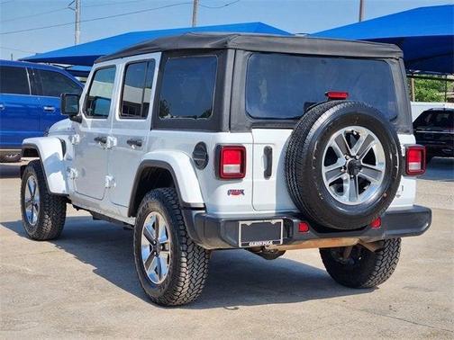 2023 Jeep Wrangler 4-Door Sahara 4x4