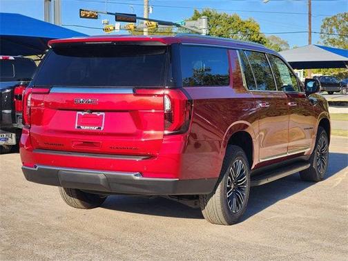 2026 GMC Yukon XL 4WD Elevation