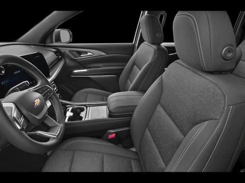Sterling Gray Metallic 2025 Chevrolet Traverse LT