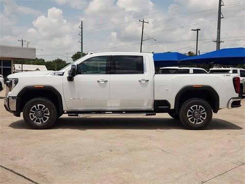 2025 GMC Sierra 2500 SLT