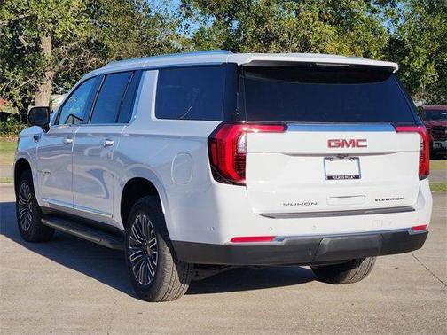 2026 GMC Yukon XL 4WD Elevation
