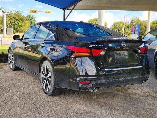 2022 Nissan Altima 2.5 SL