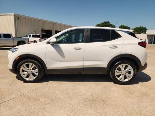 Summit White 2025 Buick Encore GX Preferred