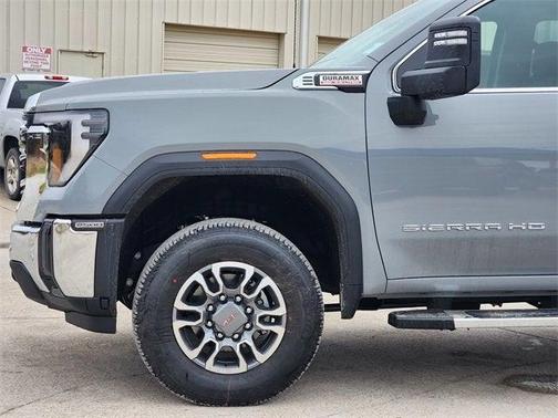 2025 GMC Sierra 2500 SLE