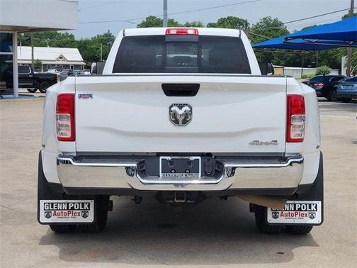 2020 RAM 3500 Tradesman Crew Cab 4x4 8' Box