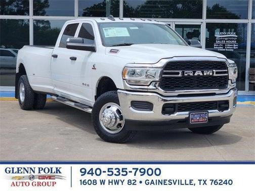 2020 RAM 3500 Tradesman Crew Cab 4x4 8' Box