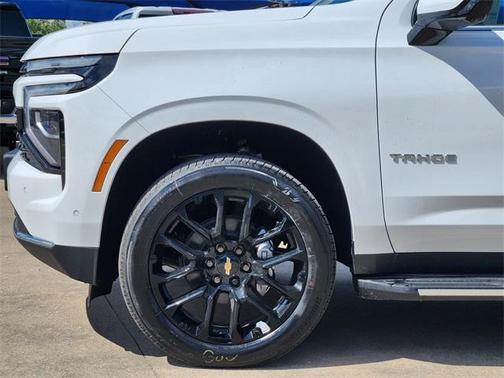 2025 Chevrolet Tahoe LS
