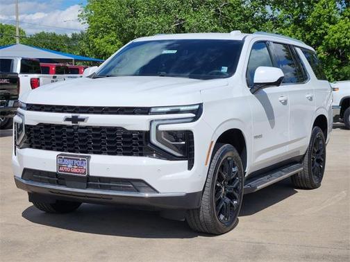 2025 Chevrolet Tahoe LS
