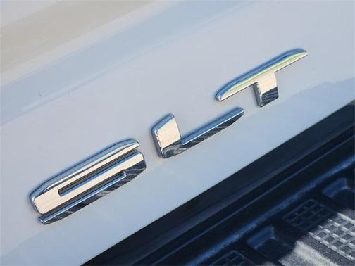 2024 GMC Sierra 2500 SLT