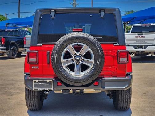 2022 Jeep Wrangler Unlimited Sahara