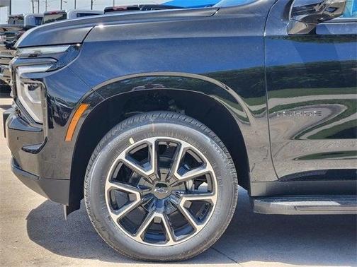 2025 Chevrolet Tahoe 4WD RST