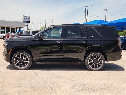 2025 Chevrolet Tahoe 4WD RST
