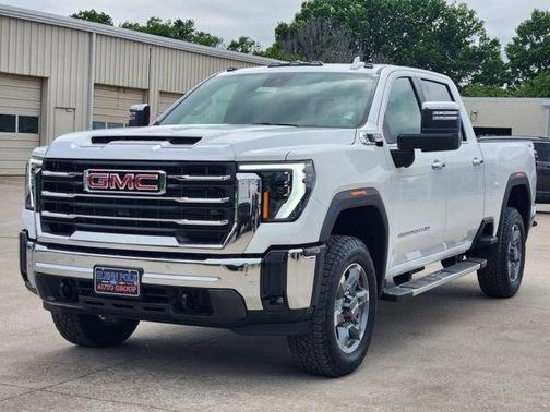 Summit White 2026 GMC Sierra 2500 SLT