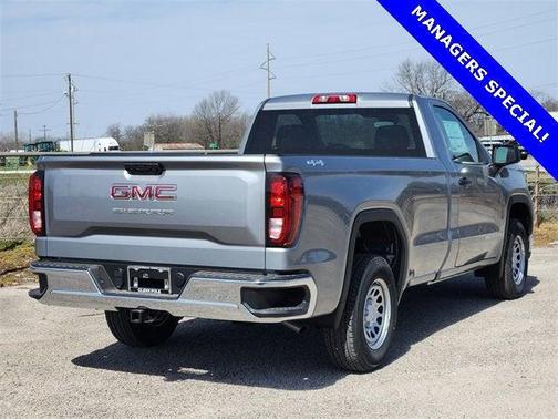 2025 GMC Sierra 1500 Pro