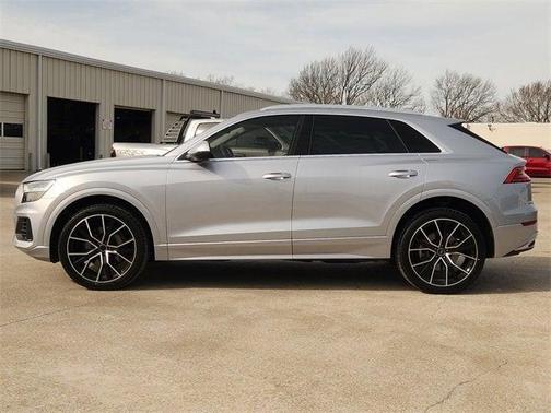 2021 Audi Q8 55 Premium