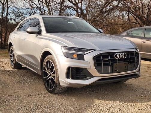 2021 Audi Q8 55 Premium
