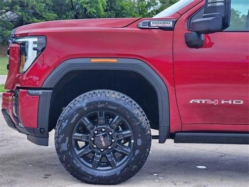 2025 GMC Sierra 2500 AT4