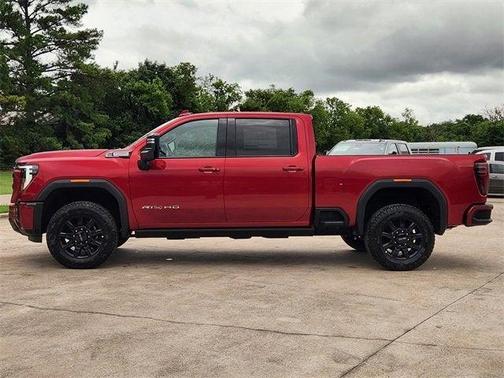 2025 GMC Sierra 2500 AT4
