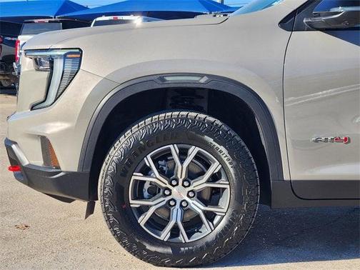 2026 GMC Acadia AT4 AWD