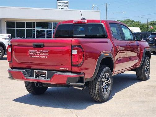 2025 GMC Canyon AT4