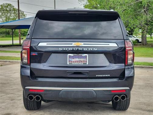 2023 Chevrolet Suburban Premier