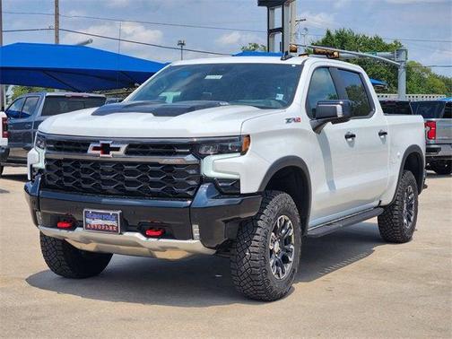 2025 Chevrolet Silverado 1500 ZR2