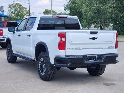 2025 Chevrolet Silverado 1500 ZR2