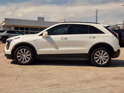 2023 Cadillac XT4 Sport