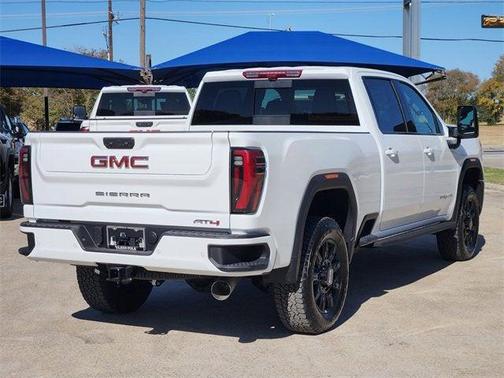 2026 GMC Sierra 2500 AT4