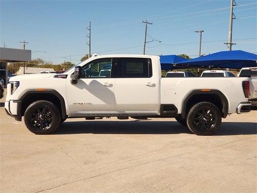 2026 GMC Sierra 2500 AT4