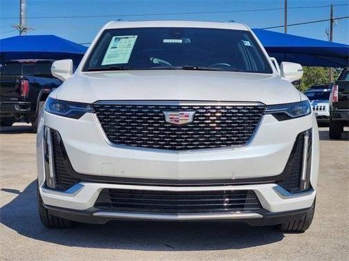2025 Cadillac XT6 Premium Luxury FWD
