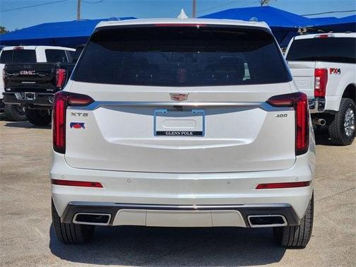 2025 Cadillac XT6 Premium Luxury FWD