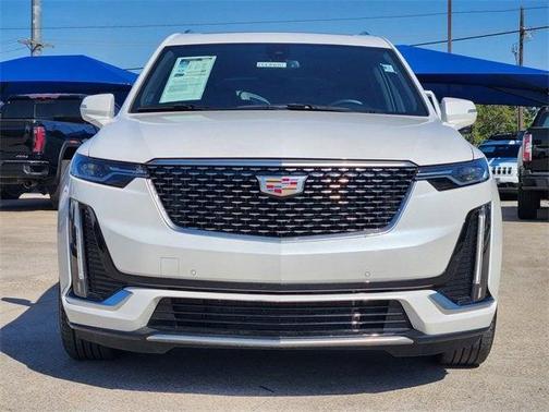 2025 Cadillac XT6 Premium Luxury FWD