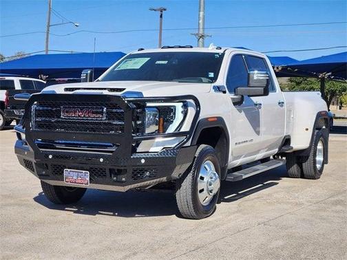 2025 GMC Sierra 3500 SLT
