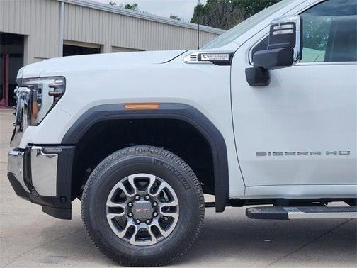 2025 GMC Sierra 2500 SLT
