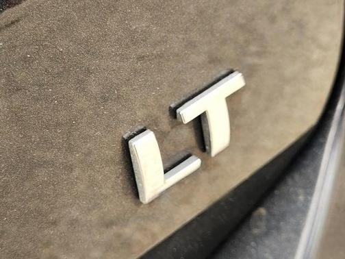 Iron Gray Metallic 2023 Chevrolet Equinox 1LT