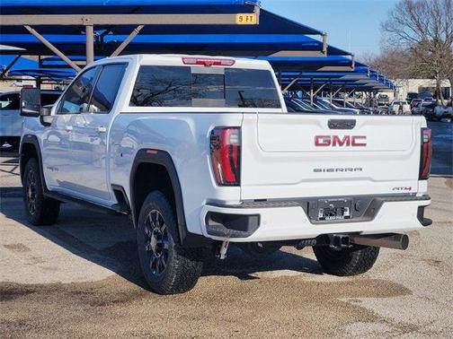 2026 GMC Sierra 2500 AT4
