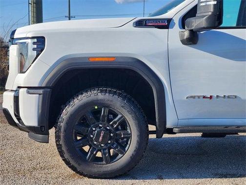 2026 GMC Sierra 2500 AT4