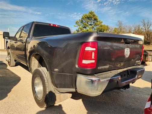 2024 RAM 3500 Big Horn Crew Cab 4x4 8' Box