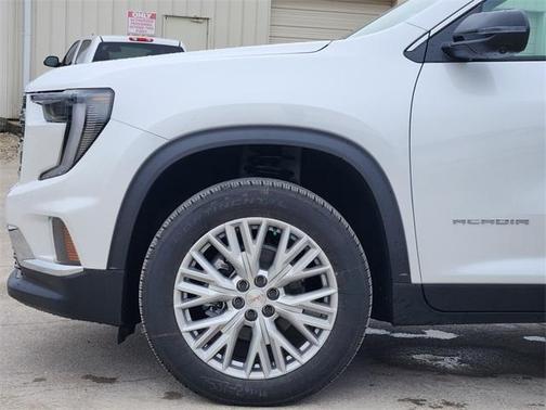 2025 GMC Acadia FWD Elevation