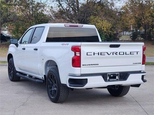 2026 Chevrolet Silverado 1500 Custom