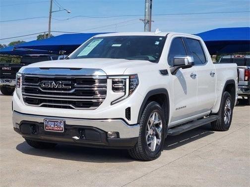 2022 GMC Sierra 1500 SLT